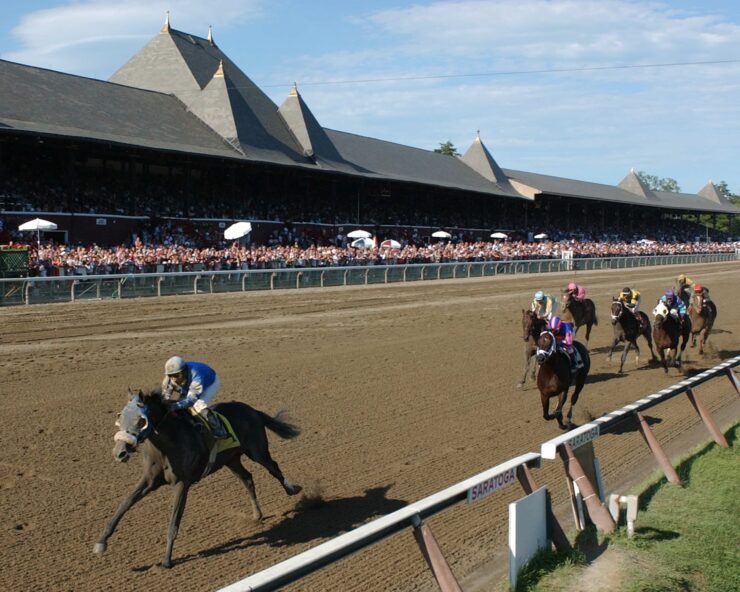 Top 5 Horse Tracks in America