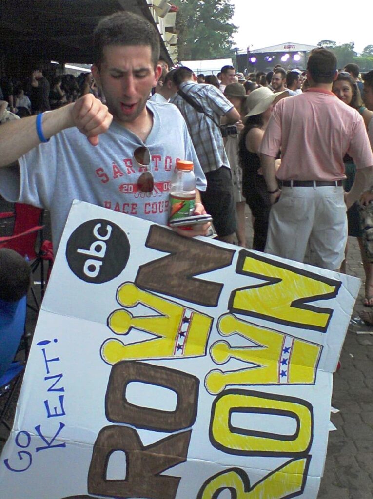Big Brown loses the 2008 Belmont Stakes