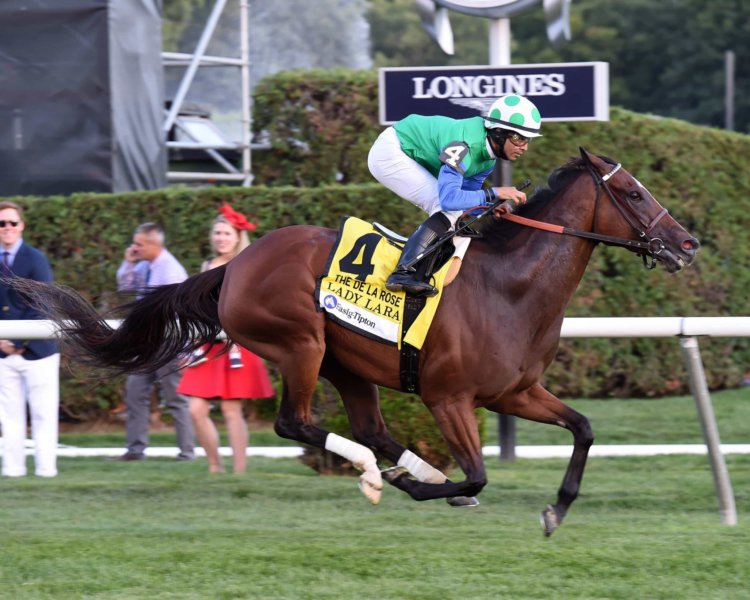 Lady Lara Makes Last Race a Winning One in Fasig-Tipton De La Rose