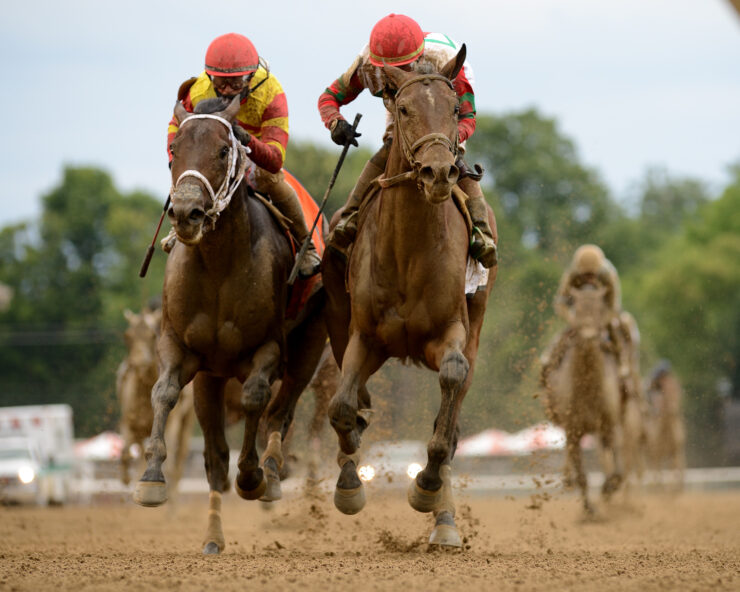 Country Grammer Rides Wit Style in Peter Pan
