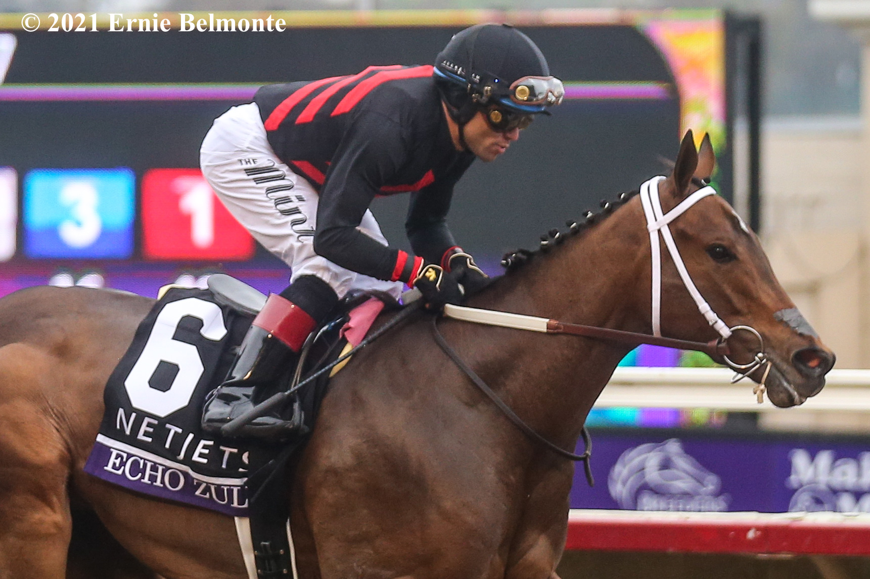 Echo Zulu Cuts Back, Drops Class At Churchill Downs 2022 Dogwood