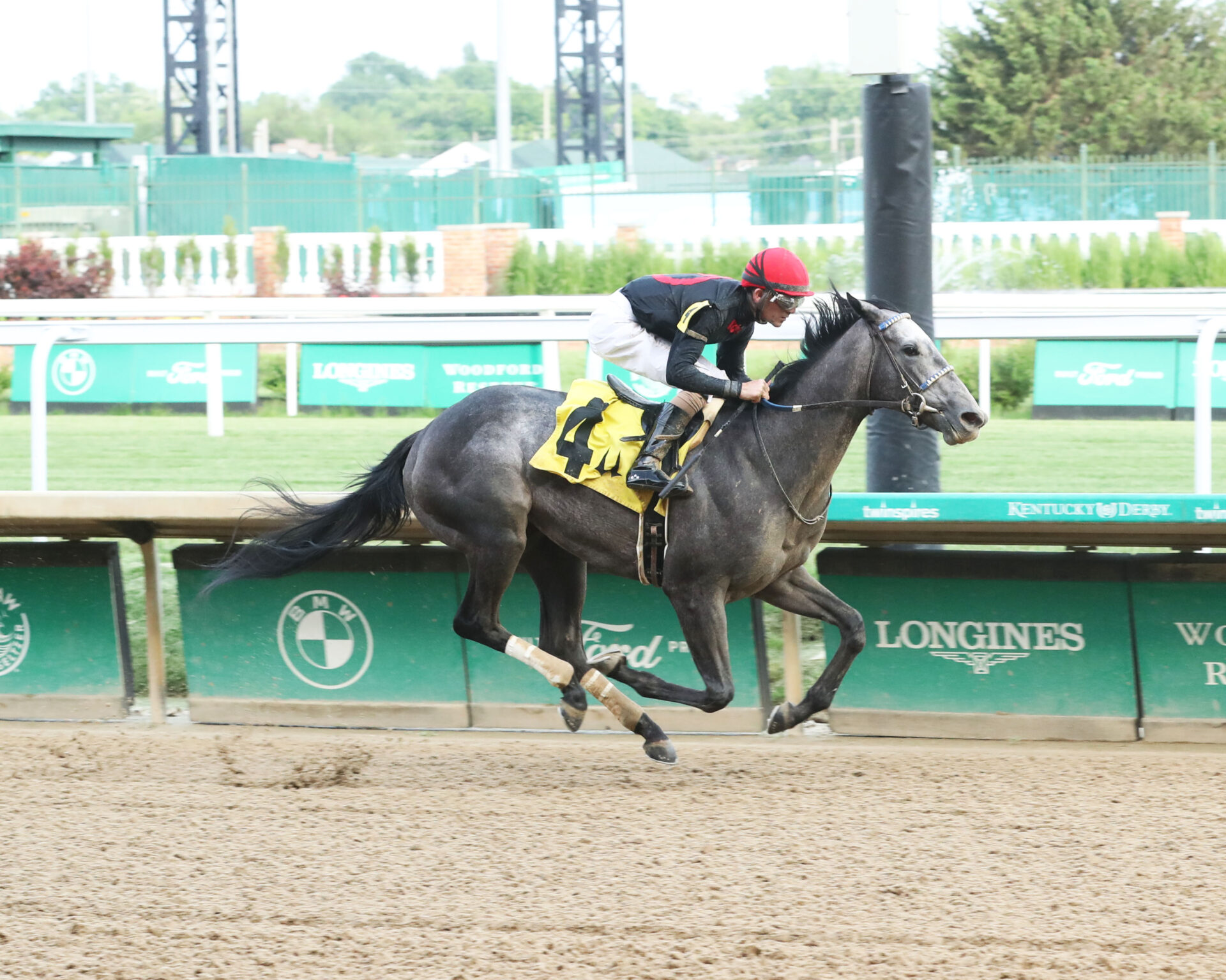 Churchill Downs Racing Dudes - kkmn2mq