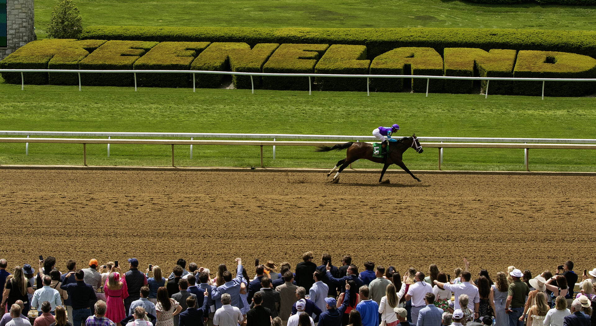 Racing Dudes Premium Picks CASH Nice Trifecta at Keeneland 10/19/24